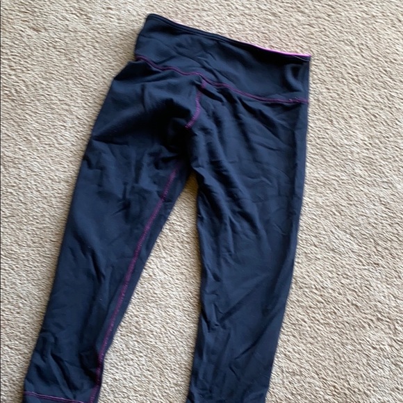 Reversible - Picture 4 of 4